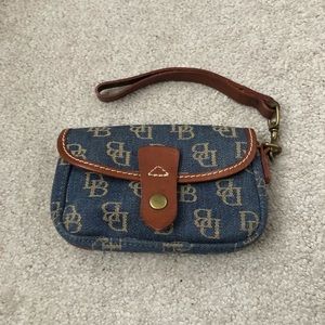 Dooney & Bourke Wristlet